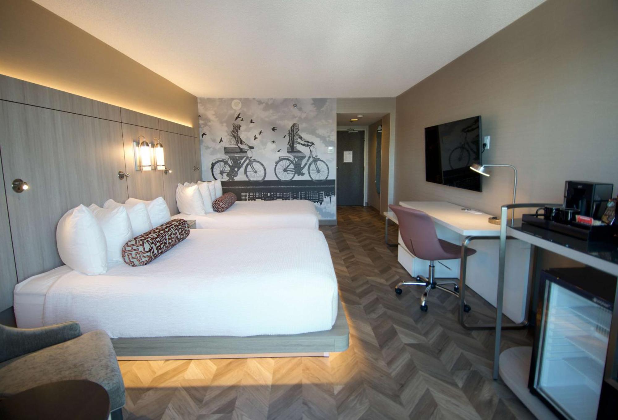 Queen Room