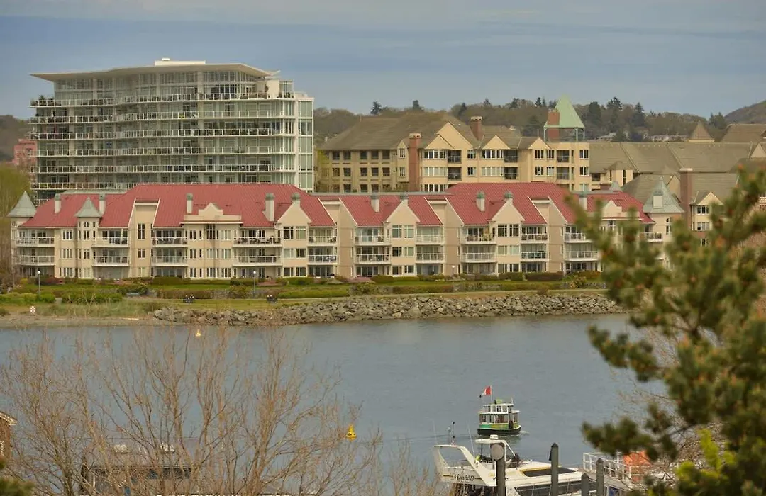 Harbourview Executive Condo By Emr Vacation Rentals-1