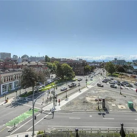 Waterfront Living In Victoria - Rooftop Patio, Bbq, Gym, Coffee-3