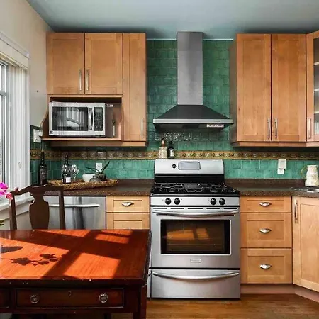 Water Front Charming Entire Home Pet Friendly-3