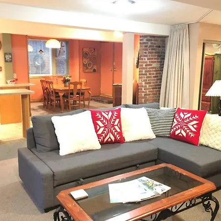 Large Suite Fairfield Heritage Manor, Free Parking-3