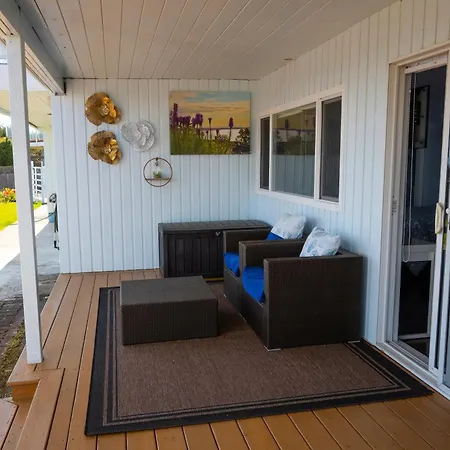 Hov B&B House -Hospitality Ocean View Victoria--2