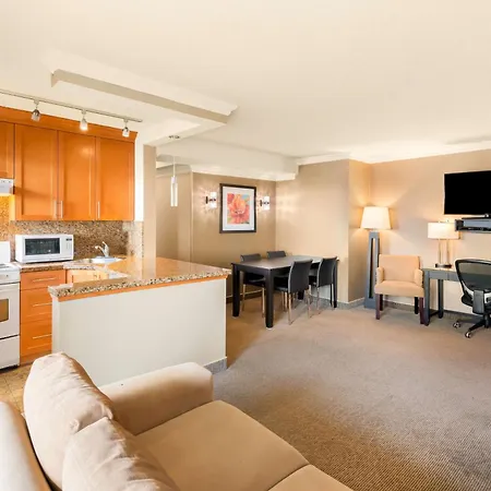 Best Western Plus Inner Harbour Hotel-2