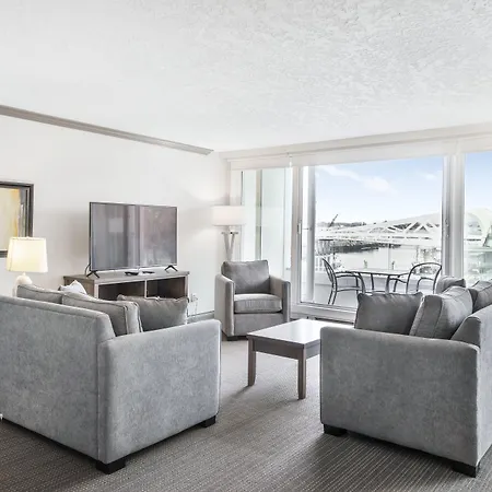 Victoria Regent Waterfront Hotel & Suites-3
