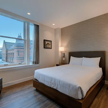 Strathcona Hotel-3