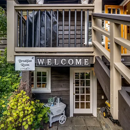 Amante Luxury Bed & Breakfast-3