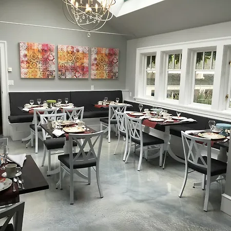 Rosewood Inn-3