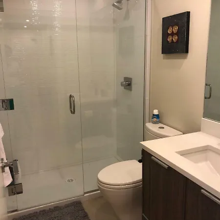 Downtown 2 Beds/2Bath With Huge Patio& Parking!-2